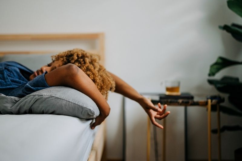 Schlaf und Hormone: Warum du nach dem 40. Lebensjahr anders schläfst
